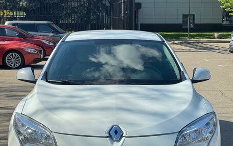 Renault Megane III, 2014 год, 555 000 рублей, 3 фотография