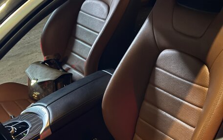Mercedes-Benz C-Класс, 2017 год, 3 500 000 рублей, 4 фотография