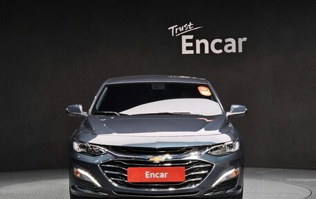 Chevrolet Malibu IX, 2020 год, 1 600 548 рублей, 3 фотография