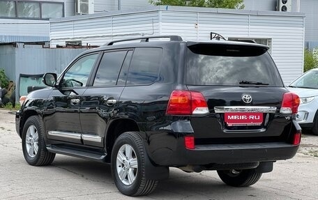 Toyota Land Cruiser 200, 2013 год, 4 750 000 рублей, 8 фотография