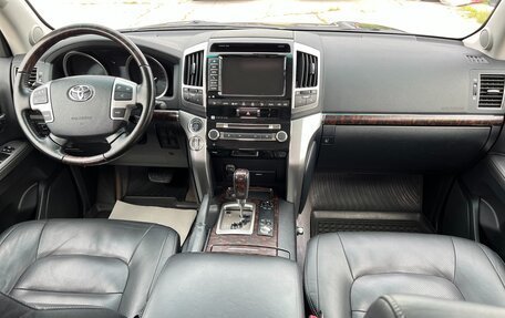 Toyota Land Cruiser 200, 2013 год, 4 750 000 рублей, 14 фотография
