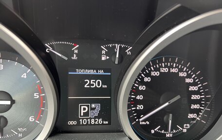 Toyota Land Cruiser 200, 2013 год, 4 750 000 рублей, 15 фотография