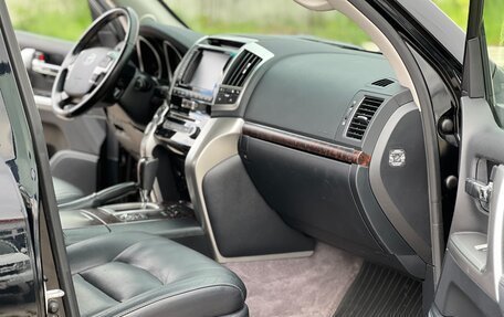 Toyota Land Cruiser 200, 2013 год, 4 750 000 рублей, 25 фотография