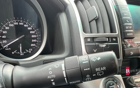 Toyota Land Cruiser 200, 2013 год, 4 750 000 рублей, 24 фотография