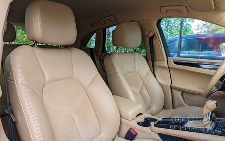 Porsche Macan I рестайлинг, 2014 год, 3 200 000 рублей, 4 фотография