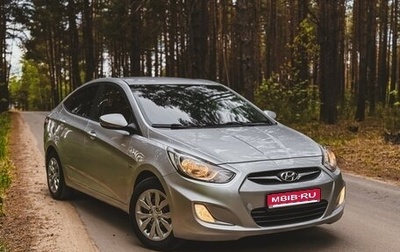Hyundai Solaris II рестайлинг, 2011 год, 890 000 рублей, 1 фотография