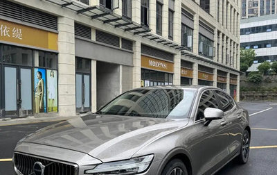 Volvo S60 III, 2021 год, 2 000 000 рублей, 1 фотография