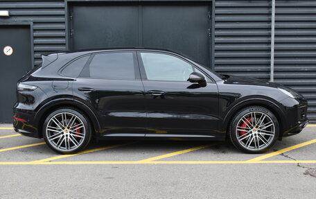 Porsche Cayenne III, 2020 год, 10 700 000 рублей, 2 фотография
