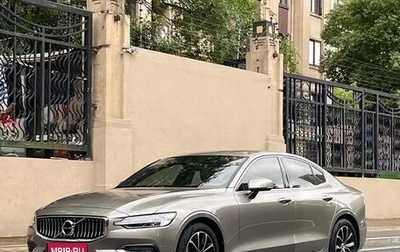 Volvo S60 III, 2020 год, 2 000 000 рублей, 1 фотография