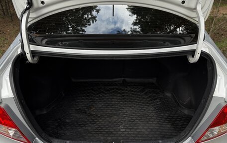 Hyundai Solaris II рестайлинг, 2011 год, 890 000 рублей, 10 фотография