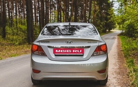 Hyundai Solaris II рестайлинг, 2011 год, 890 000 рублей, 6 фотография