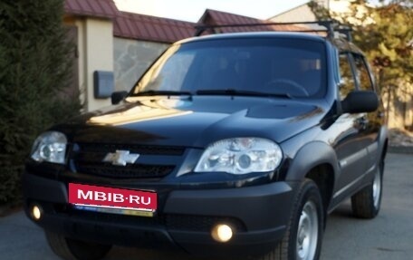 Chevrolet Niva I рестайлинг, 2011 год, 3 фотография