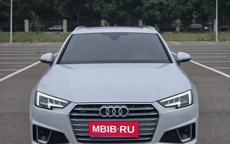 Audi A4, 2020 год, 3 060 000 рублей, 2 фотография