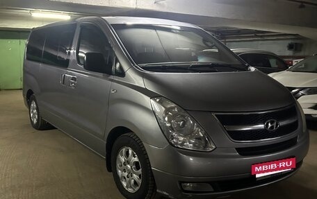Hyundai Grand Starex Grand Starex I рестайлинг 2, 2011 год, 1 450 000 рублей, 4 фотография