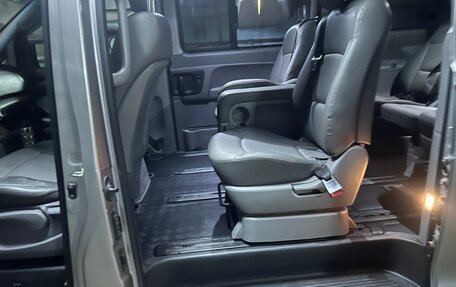 Hyundai Grand Starex Grand Starex I рестайлинг 2, 2011 год, 1 450 000 рублей, 14 фотография
