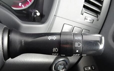 Toyota ISis I, 2013 год, 965 000 рублей, 15 фотография