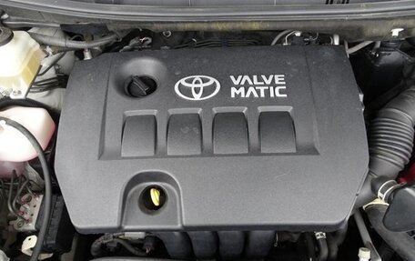 Toyota ISis I, 2013 год, 965 000 рублей, 20 фотография
