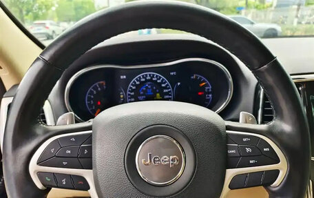 Jeep Grand Cherokee, 2022 год, 3 660 000 рублей, 10 фотография