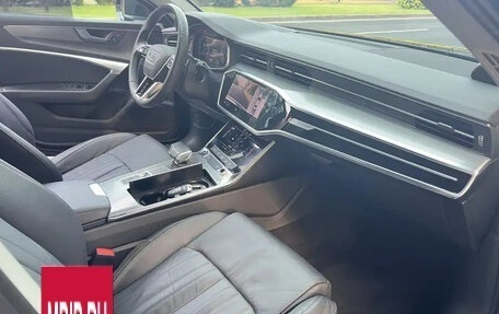 Audi A6, 2021 год, 3 590 000 рублей, 15 фотография
