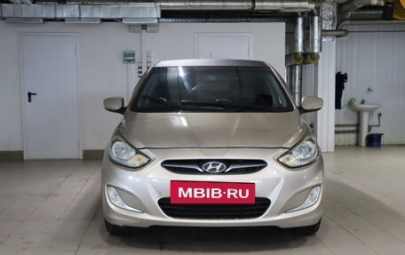 Hyundai Solaris II рестайлинг, 2011 год, 599 990 рублей, 2 фотография