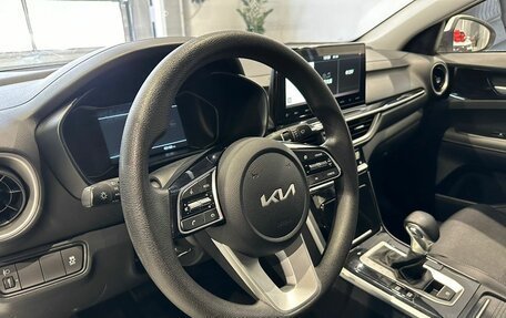 KIA K3, 2022 год, 1 660 000 рублей, 12 фотография