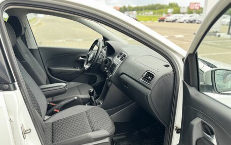 Volkswagen Polo VI (EU Market), 2018 год, 1 050 000 рублей, 18 фотография