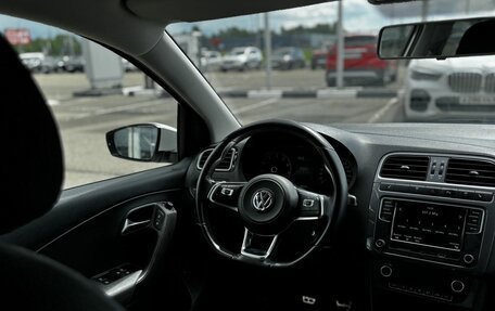 Volkswagen Polo VI (EU Market), 2018 год, 1 050 000 рублей, 14 фотография