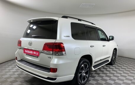 Toyota Land Cruiser 200, 2020 год, 7 489 000 рублей, 5 фотография