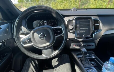 Volvo XC90 II рестайлинг, 2017 год, 3 000 000 рублей, 15 фотография