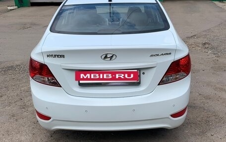 Hyundai Solaris II рестайлинг, 2012 год, 1 100 000 рублей, 3 фотография