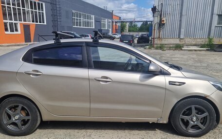 KIA Rio III рестайлинг, 2013 год, 550 000 рублей, 3 фотография