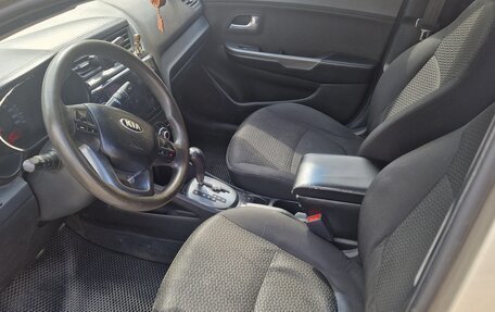 KIA Rio III рестайлинг, 2013 год, 550 000 рублей, 6 фотография