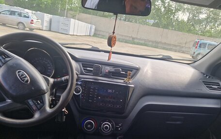 KIA Rio III рестайлинг, 2013 год, 550 000 рублей, 8 фотография