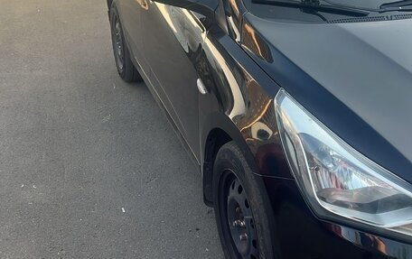 Hyundai Solaris II рестайлинг, 2015 год, 635 000 рублей, 7 фотография