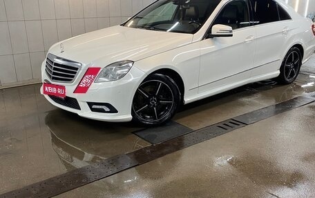 Mercedes-Benz E-Класс, 2011 год, 1 250 000 рублей, 1 фотография