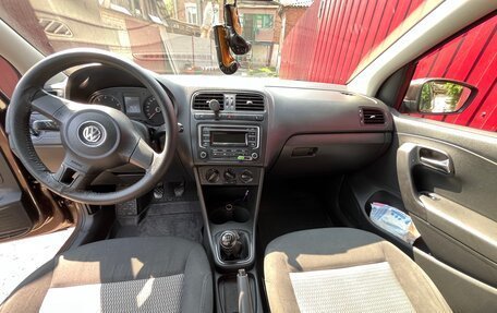 Volkswagen Polo VI (EU Market), 2015 год, 960 000 рублей, 10 фотография