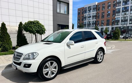 Mercedes-Benz M-Класс, 2010 год, 1 730 000 рублей, 6 фотография