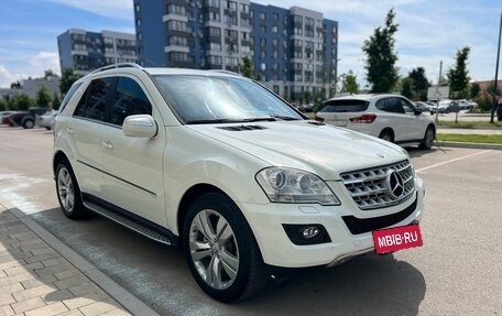 Mercedes-Benz M-Класс, 2010 год, 1 730 000 рублей, 7 фотография