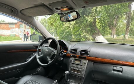 Toyota Avensis III рестайлинг, 2008 год, 810 000 рублей, 24 фотография