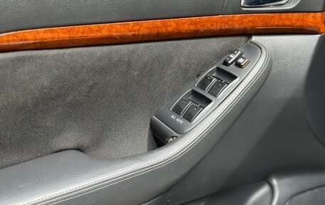 Toyota Avensis III рестайлинг, 2008 год, 810 000 рублей, 23 фотография