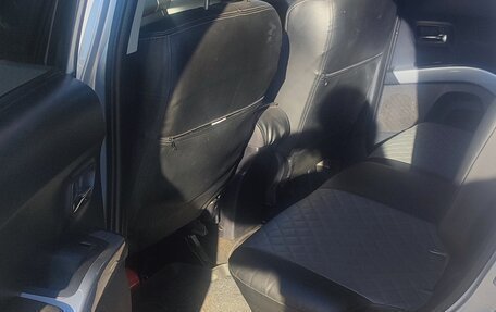 Mitsubishi Outlander III рестайлинг 3, 2008 год, 1 500 000 рублей, 6 фотография