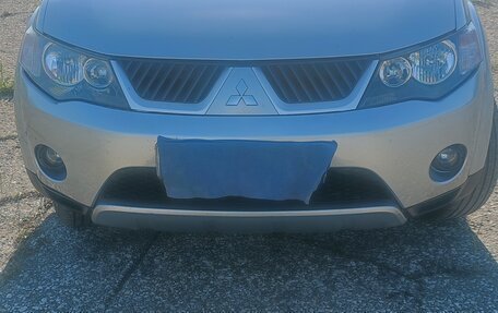 Mitsubishi Outlander III рестайлинг 3, 2008 год, 1 500 000 рублей, 12 фотография