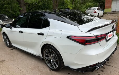 Toyota Camry, 2023 год, 3 950 000 рублей, 12 фотография