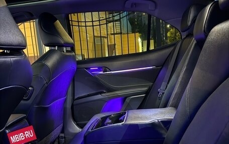 Toyota Camry, 2023 год, 3 950 000 рублей, 21 фотография