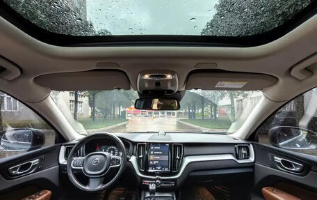 Volvo XC60 II, 2020 год, 2 300 000 рублей, 6 фотография