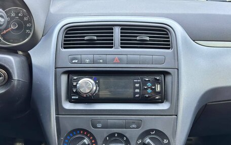 Fiat Punto III Punto Evo рестайлинг, 2008 год, 249 000 рублей, 18 фотография