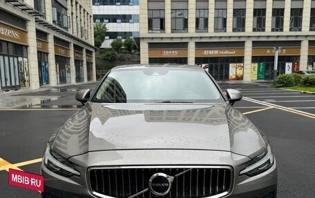 Volvo S60 III, 2021 год, 2 000 000 рублей, 2 фотография