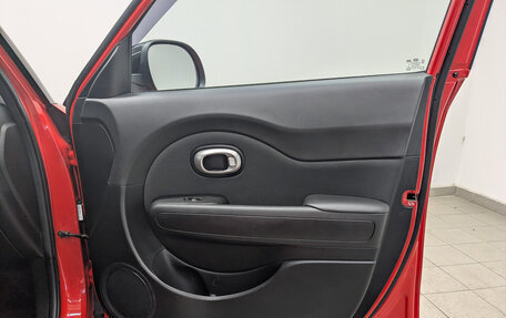 KIA Soul II рестайлинг, 2019 год, 1 650 000 рублей, 23 фотография