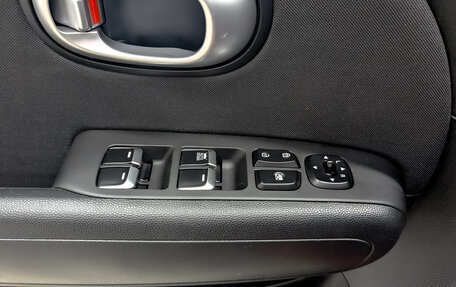 KIA Soul II рестайлинг, 2019 год, 1 650 000 рублей, 24 фотография