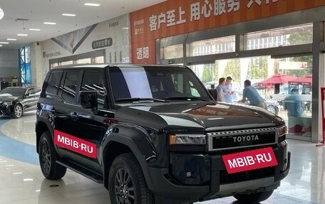 Toyota Land Cruiser Prado, 2024 год, 8 600 000 рублей, 3 фотография